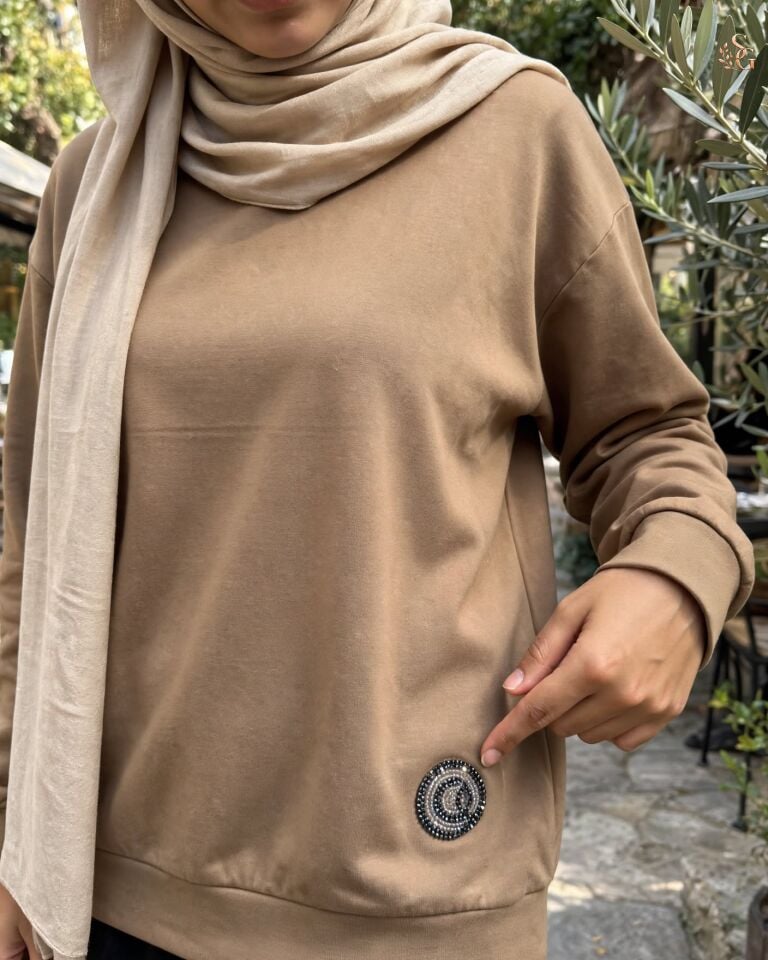 Logo Detaylı Uzun Kollu Luna Sweatshirt - Camel - 26K172
