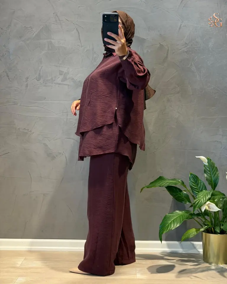Buluzu Yırtmaçlı Nil Pantolonlu Takım 1 beden 38-40 - Mürdüm